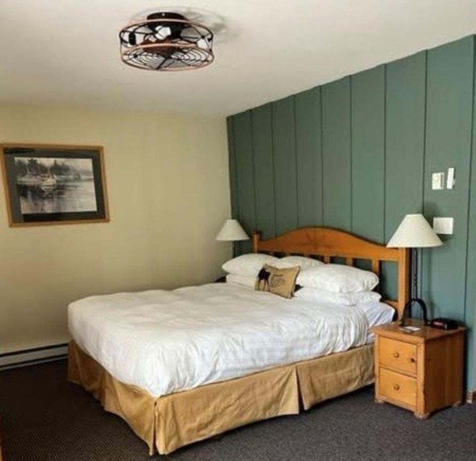 Valhalla Vacations At Whistler Exterior photo
