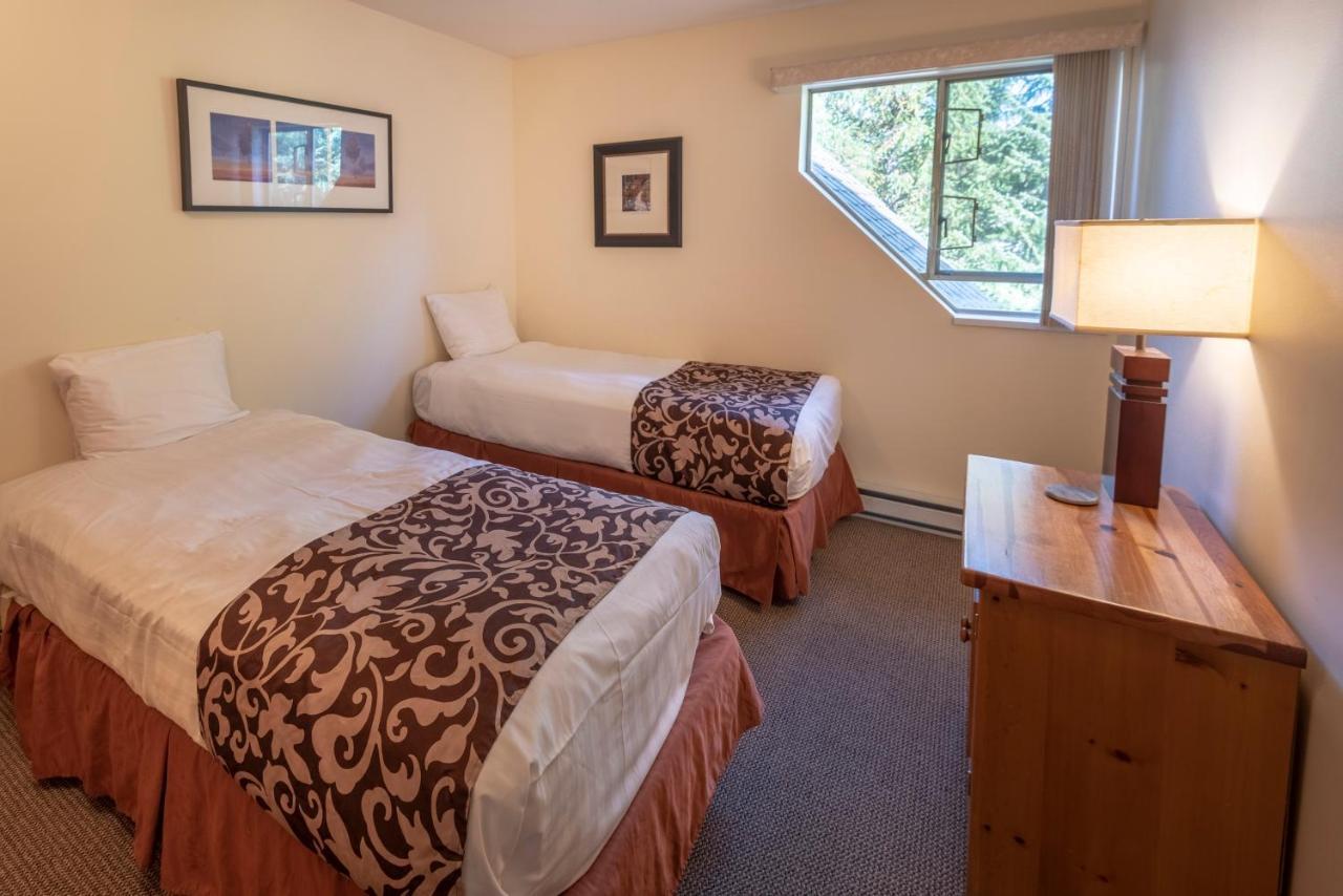 Valhalla Vacations At Whistler Exterior photo