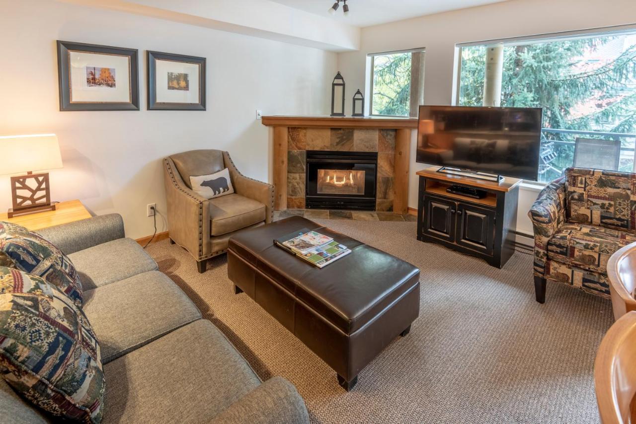 Valhalla Vacations At Whistler Exterior photo